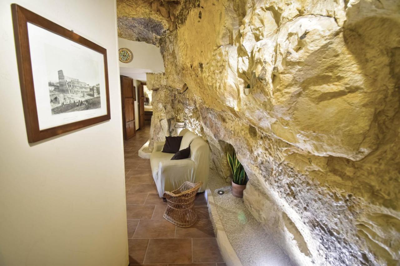 Domum In Petra Casa Nella Roccia Self Check - In Villa Modica Ngoại thất bức ảnh